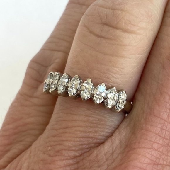 VTG 14K EREV White Gold 16 Stone Round Diamond Wedding Band Ring 5.75 - Picture 5 of 16